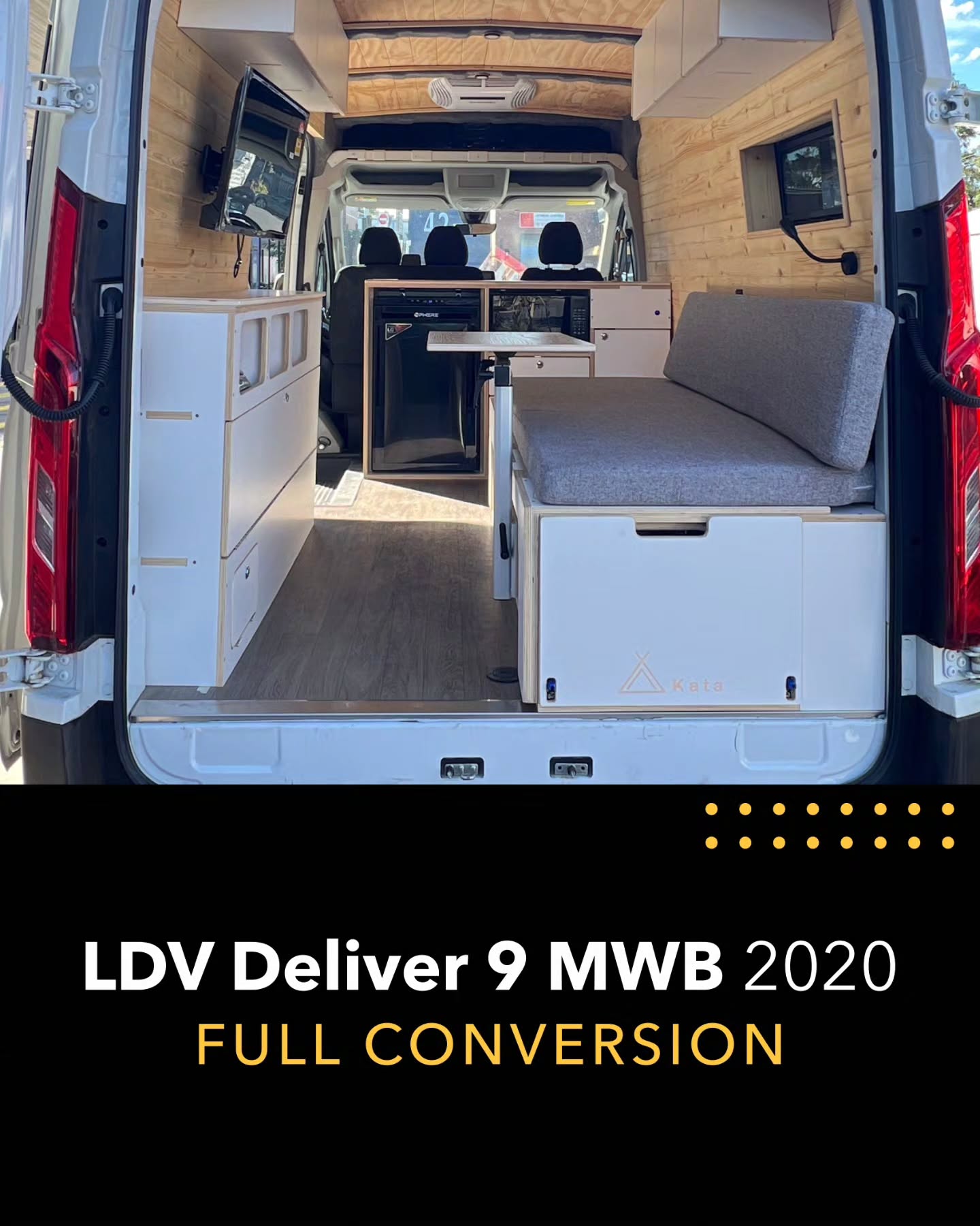 A full conversion built for effortless life on the road 🚐✨
Every detail is designed to deliver comfort, functionality and style wherever you go 💛
Key features:
🔹 Surfbox with extra drawer
🔹 Ceiling, walls & electrical installations
🔹 Side cabinet
🔹 Head cabinet
🔹 Swivel table
🔹 Front kitchen unit:
• Light-duty drawers
• Sink + water pump
• Storage for 20L fresh & grey water
👉 Swipe to explore this build in detail 😎✨
.
.
.
#katadeliver #ldvdeliver #fullconversion #camperconversion #camperlife nomadlife VanLife campervan VanLife TravelEssentials vanconversion vanlifevirals campervanconversion tinyhome homeonwheels vanlifeideas offgrid outdoorliving roadtrip kataupgrade